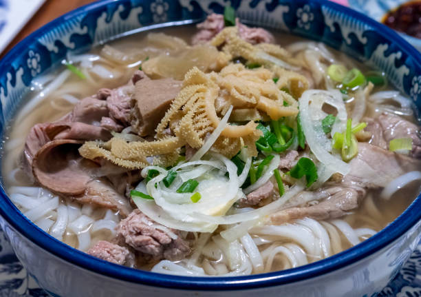 istock Vietnamese special noodle soup (pho dac biet) 1408430633