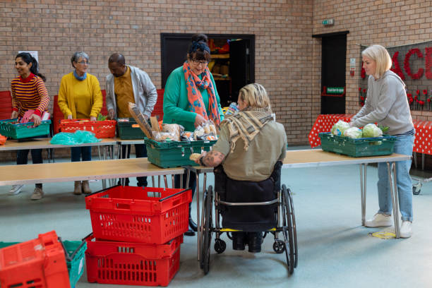 istock Arranging the Charitable Food Donations 1408433465