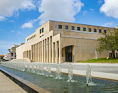 rathaus-von-matosinhos.jpg?b=1&s=170x170&k=20&c=pt0ngagMw5aBe5dZBkLt5AljCsi2KLgw5YqrOZzo4YQ=