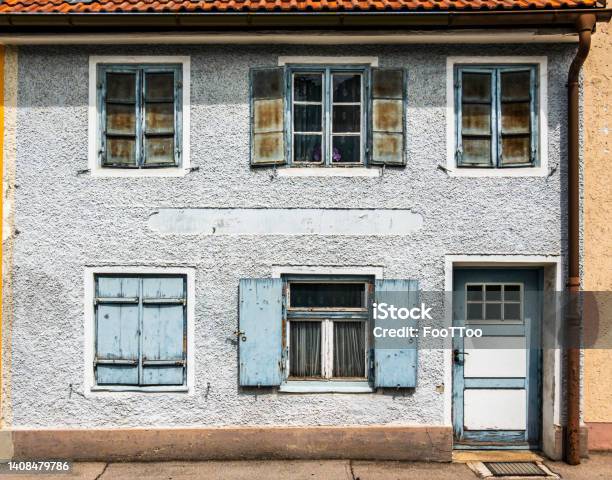 Old Apartment House In Austria Stock Photo - Download Image Now - House, Photography, Residential Building