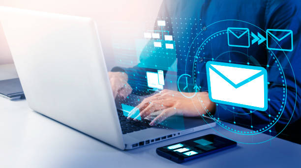 istock Businessman use email to receive and send business information, storage systems and use of communication technology. 1408579333