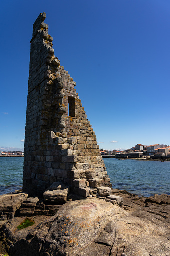 Torre de San Sadurniño en la isla de San Sadurniño en Cambados. Galicia, España. photo