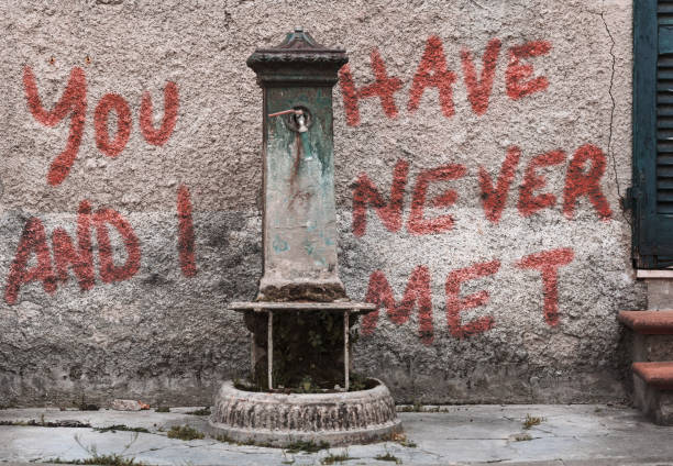 istock you and I never met 1408647679