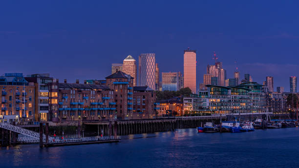 istock Twilight above Thames River in London 1408684919