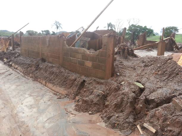 istock Mining dam failure in Bento Rodrigues, Mariana/MG (Biggest environmental disaster in Brazil) 1408763538