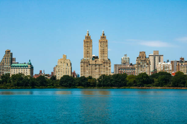 cidade de nova iorque. vista de manhattan do central park. - aerial view manhattan new york city new york state - fotografias e filmes do acervo