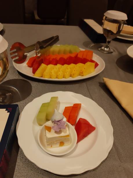 istock mix slice of fruit 1408889693