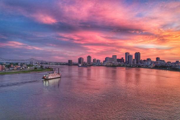 istock Creole queen New Orleans Sunset 1408902019