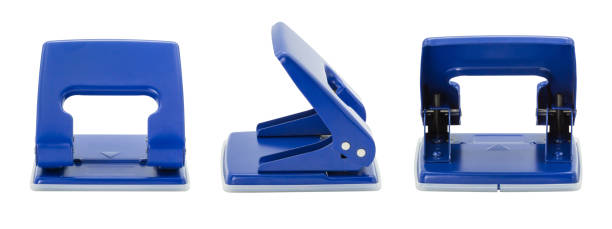 locher blaue farbe drei typ isoliert - three hole punch stock-fotos und bilder