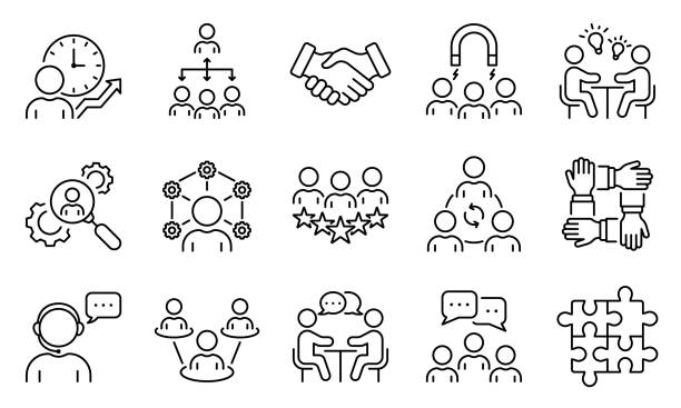 ilustraciones, imágenes clip art, dibujos animados e iconos de stock de conjunto de iconos de línea de red de equipo de grupo. colección de pictogramas lineales de los empresarios de la comunidad. gestión del tiempo, icono de esquema de gestión de servicios. trazo editable. ilustración vectorial aislada - cooperación