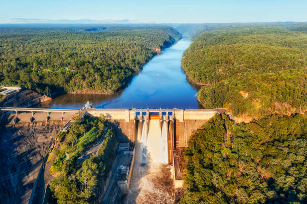 D Warragamba mid dam lake Spilling overflowing Warragamba dam in Greater Sydney Blue Mountains of Australia after strong torrential rains. dam stock pictures, royalty-free photos & images