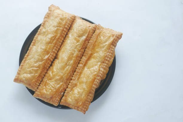 istock top view of slice of apple pie cake white 1409196624