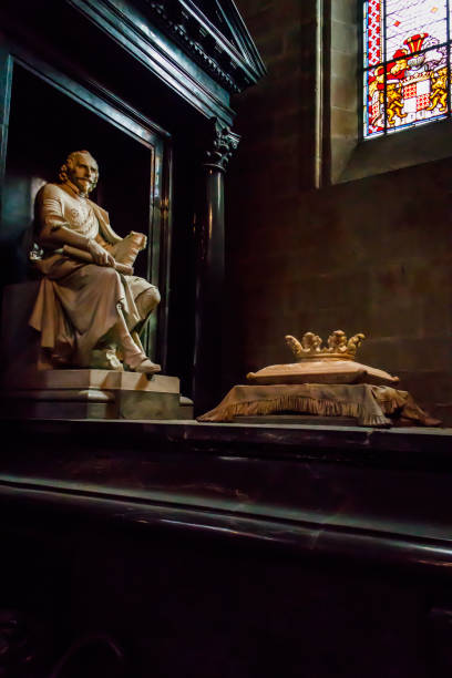 Statue of John Calvin, one of the leaders of the Protestant Reformation, in St. Peter's Cathedral, Geneva, Switzerland Statue of John Calvin, one of the leaders of the Protestant Reformation, in St. Peter's Cathedral, Geneva, Switzerland switzerland zurich architecture church stock pictures, royalty-free photos & images