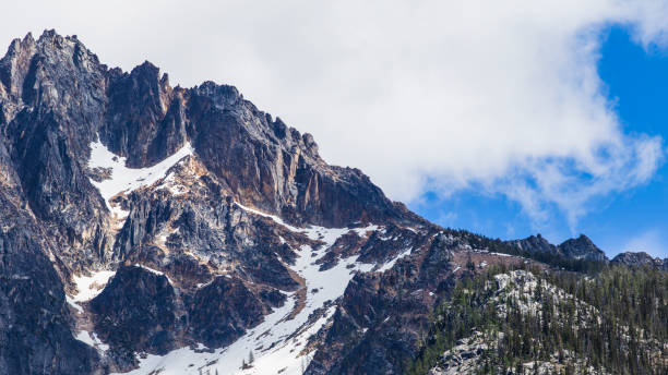 north cascades - north cascades national park awe beauty in nature cloud foto e immagini stock