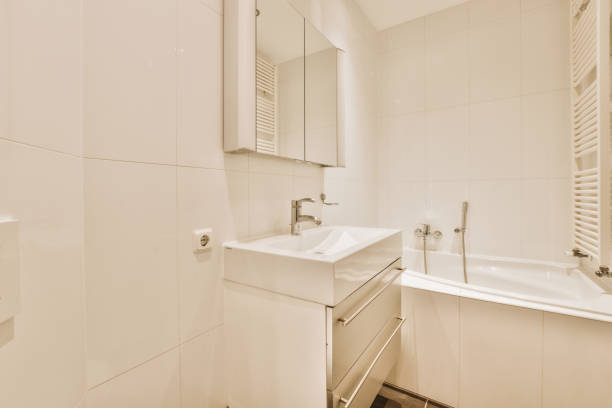 istock Interior of bathroom with white bathtub 1409364055