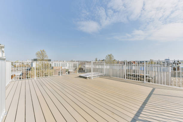 istock Exterior of empty wooden roof 1409366548