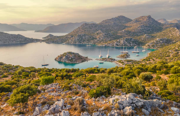 aegean sea - moody sky water sport passenger craft scenics imagens e fotografias de stock