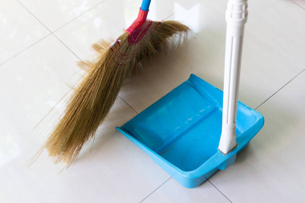 broom floor dustpan scoop cleanup home.
