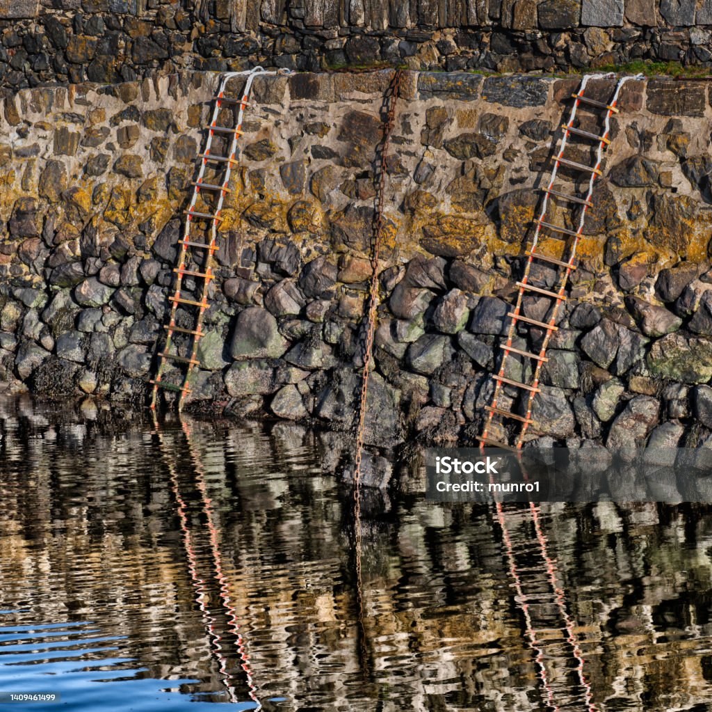 Scottish Roper Ladder Chains And Ladders Stock Photo - Download Image Now - Accessibility ...