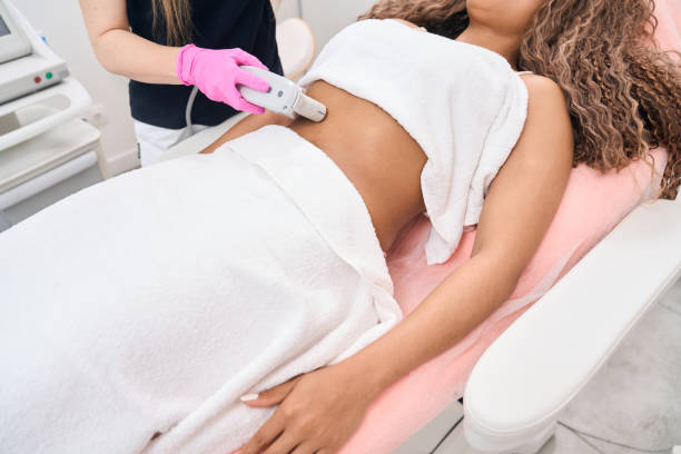 istock Cosmetologist performs a smas-lifting procedure on the patient abdominal area 1409471184