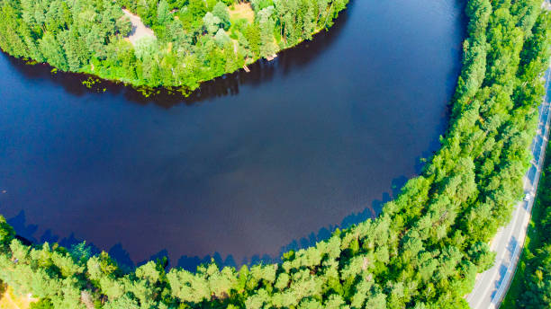 high angle view of river - meander stockfoto's en -beelden