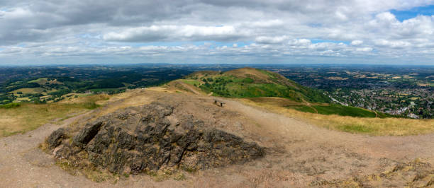 istock The Malvern Hills in Summer 1409527966