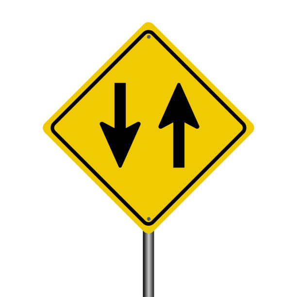 ilustrações, clipart, desenhos animados e ícones de amarelo dois caminho à frente sinal - two lane highway illustrations