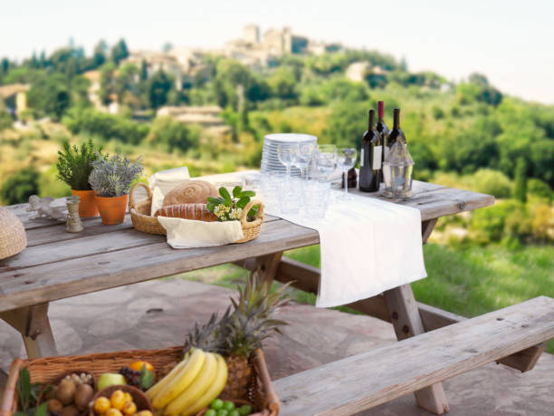 istock Chic picnic in Tuscany 1409553575