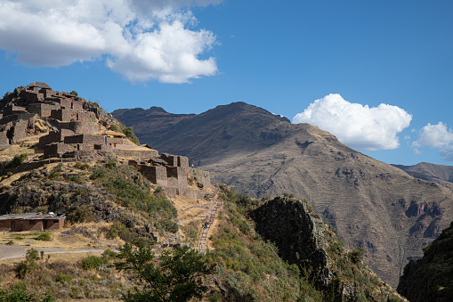Písac is an archaeological complex that is in the homonymous district of the province of Calca, it is located 30 kilometers from the city of Cusco, in Peru.
