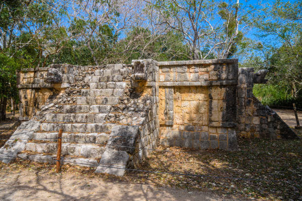 istock Ruins of El Osario pyramid, Chichen Itza, Yucatan, Mexico, Maya civilization 1409588370