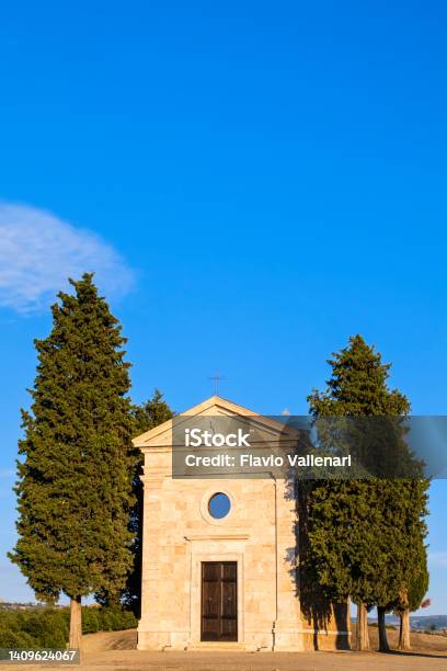 Chapel Of Madonna Di Vitaleta In Val Dorcia Tuscany Stock Photo - Download Image Now