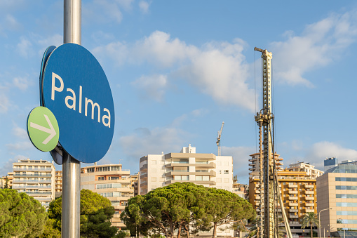 Palma de Mallorca, Spain; june 28 2022: Direction sign to the city of Palma de Mallorca, at the exit of the port, at sunrise