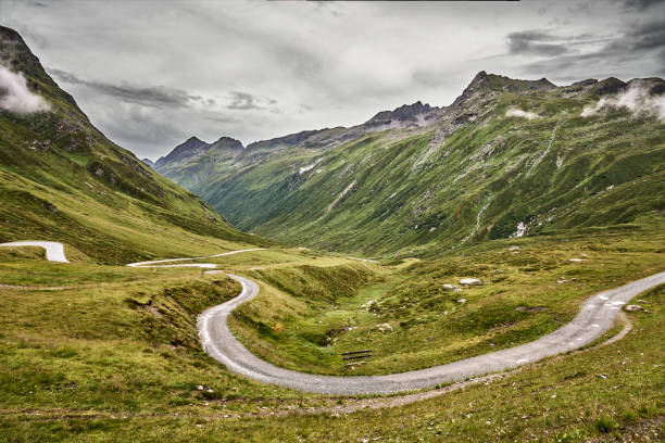 krajobraz górski w górach silvretta, tyrol, austria - silvretta zdjęcia i obrazy z banku zdjęć