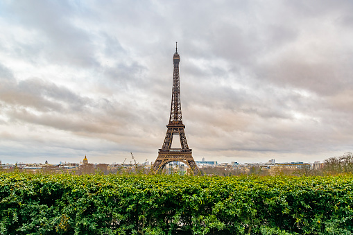 Eiffel tower view from trocadero esplanade viewpoint, paris, france