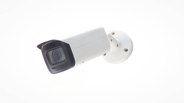 白い屋外型監視cctv(閉回路テレビ)のクローズアップは、白い背景に隔離された防水カバー付きデジタルセキュリティカメラ。 - residential home 写真 ストックフォトと画像