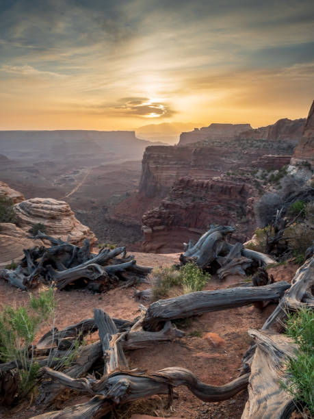 istock Canyonlands Sunrise 5 1409765132