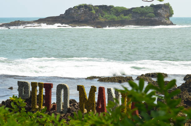 istock Pulo Manuk beach - Indonesia 1409775303
