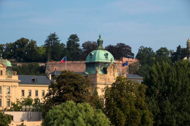 urząd państwowy w pradze, czechy - czech republic zdjęcia i obrazy z banku zdjęć