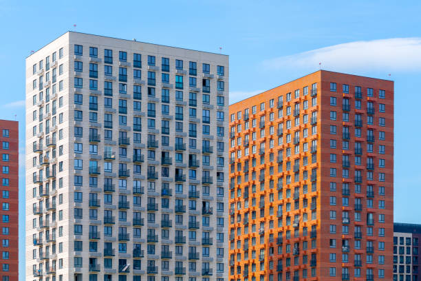 istock Facade of a modern skyscraper. onstruction industry. 1409813070