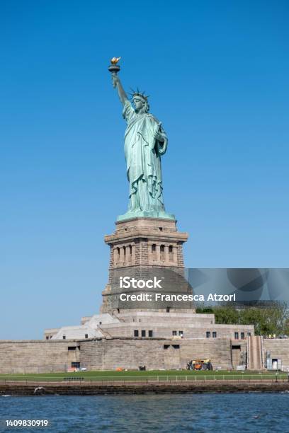 The Statue Of Liberty Stock Photo - Download Image Now - Statue of Liberty - New York City, Sky, Vertical