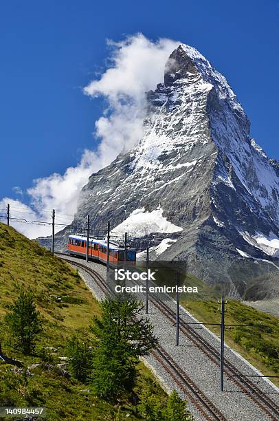 Gornergratbahn Und Matterhorn Berg Schweiz Stockfoto und mehr Bilder von Schweiz - Schweiz, Eisenbahn, Gornergrat