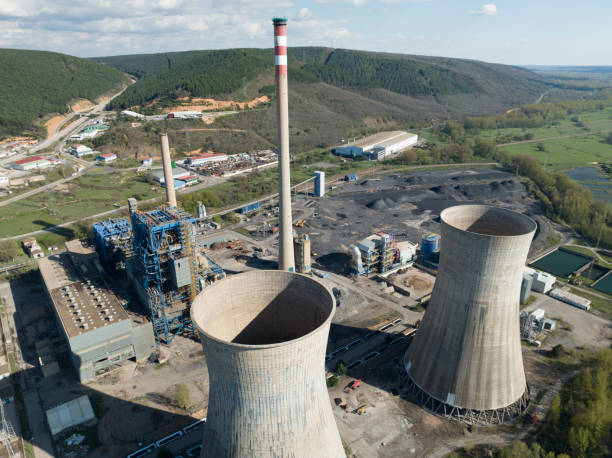 istock Old Coal-Burning power plant from aerial view 1409848904