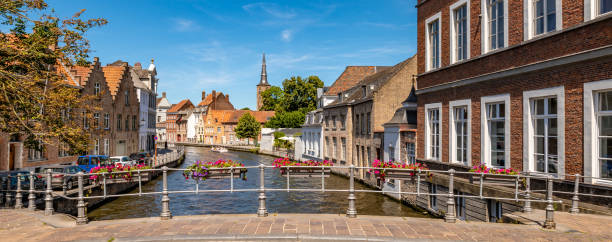 istock Bridge crosses canal in Bruges 1409919714