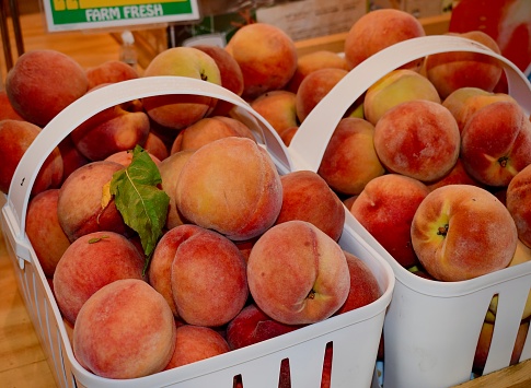 fresh ripe peaches at the farmer's market