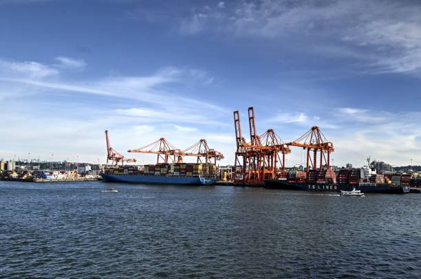 istock Port of Vancouver Container Management 1409951392