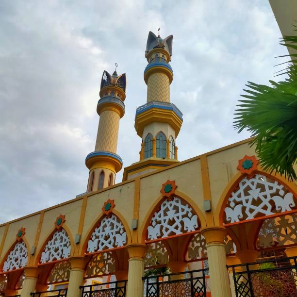 istock The great mosque of Hubbul Wathan 1409987540
