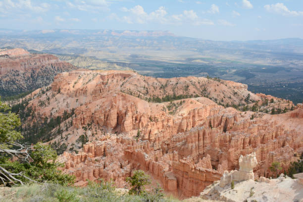 istock Bryce Point Vista - Bryce Canyon National Park 1409995861