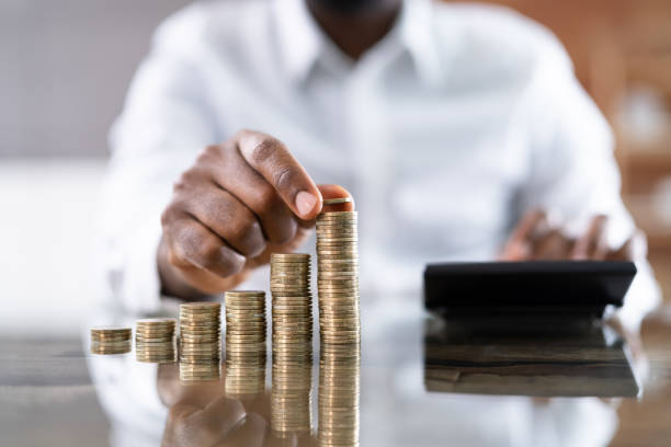 istock Paying Income Tax And Insurance 1410017410