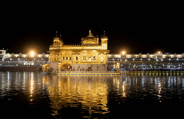 istock The Golden Temple 1410022256