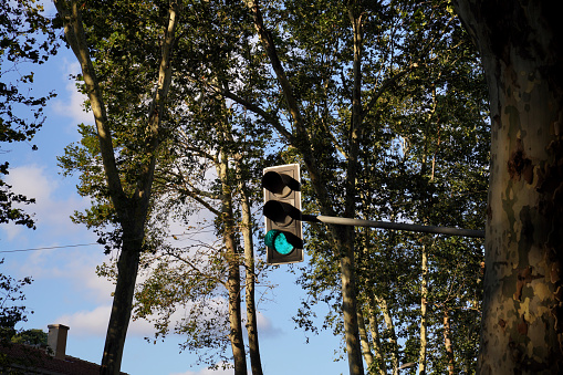 traffic lights green light